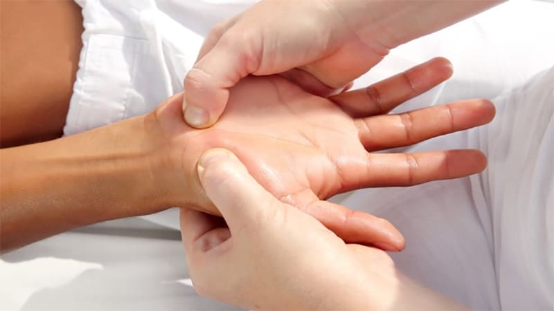 پیشگیری از رگ به رگ شدن دست