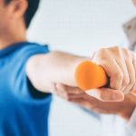 مزایای فیزیوتراپی در درمان دردهای مزمن