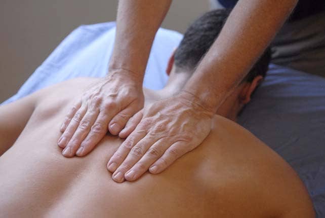 تفاوت‌های کلیدی فیزیوتراپی و ماساژ درمانی