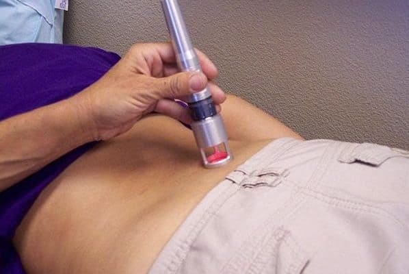 عوارض لیزر درمانی کمر