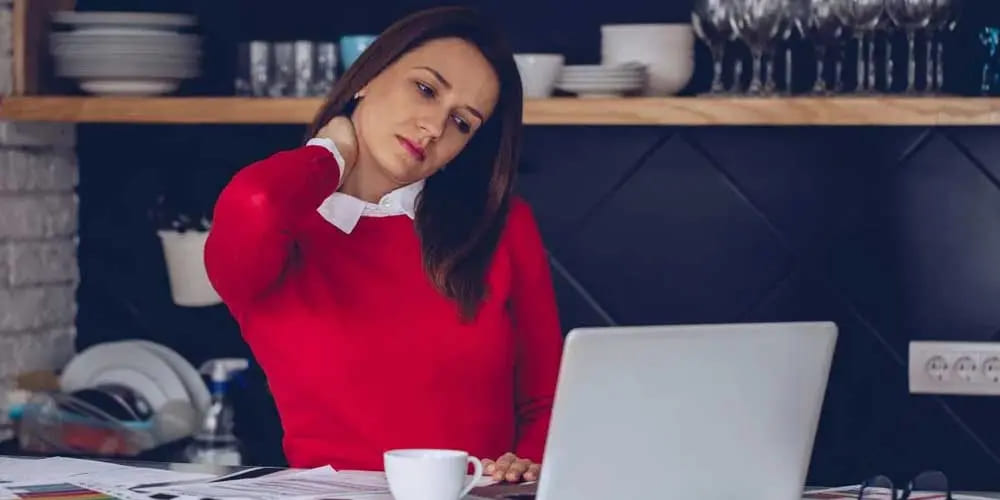 وضعیت بدنی صحیح هنگام کار