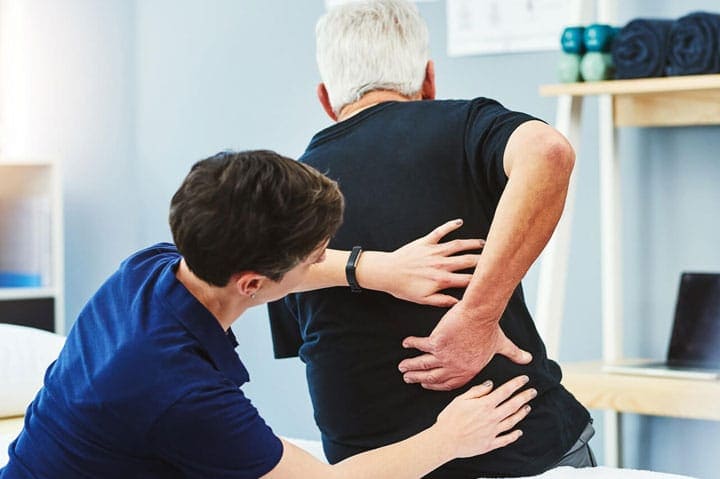 چه زمانی باید به فیزیوتراپی مراجعه کنیم؟